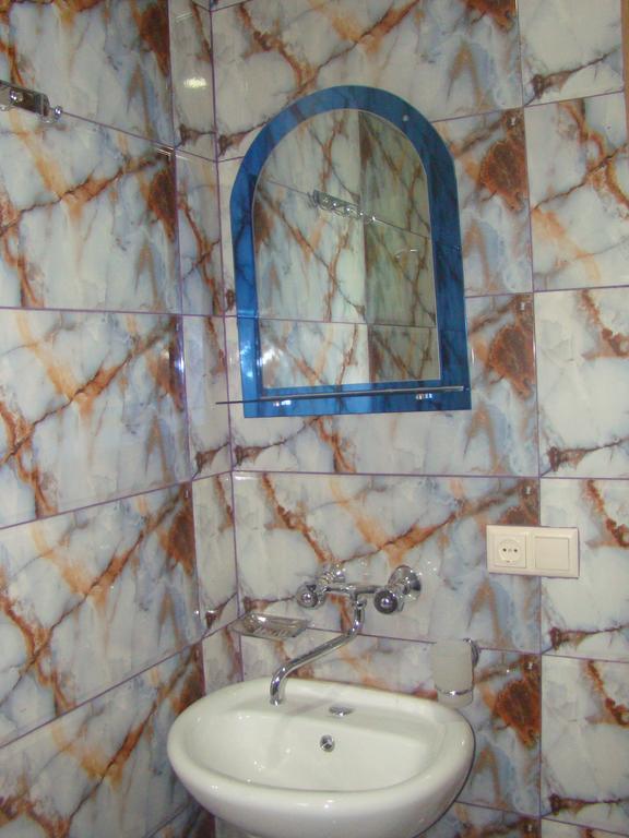 Guest House Tavaduri Mestia Luaran gambar