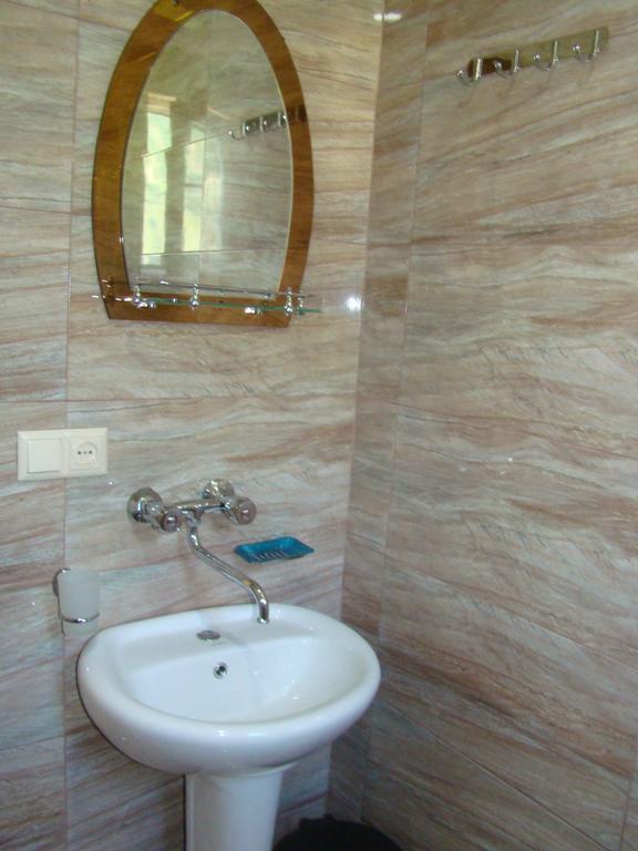 Guest House Tavaduri Mestia Luaran gambar